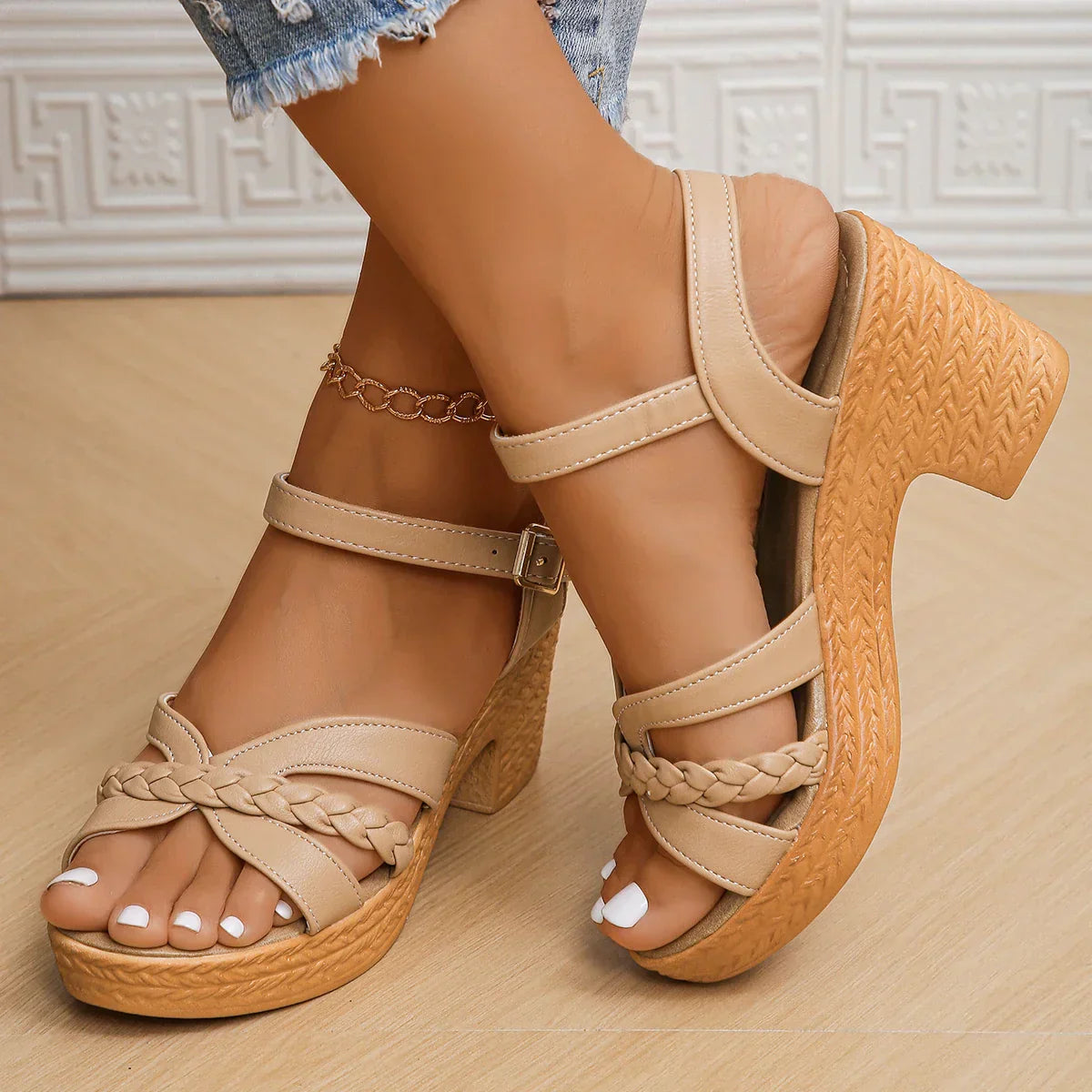 Gianna Classic Mid-Heel Sandals
